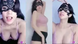 Jesselyn Host Baru Cantik Goyang Binal Video by xVideos Jesselyn Host Baru Cantik Goyang Binal Video by xVideos