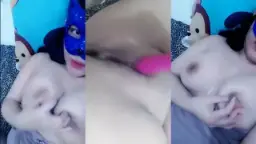 Chupyy Ngocok Memek Squirt Becek Video by xHamster