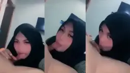 Hijab Cantik Ngemut Kontol Pacar Video by TubeV